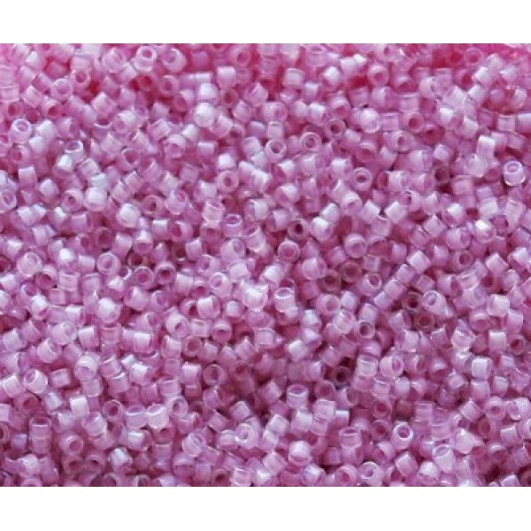 11/0 Delica Lined Pale Lilac AB 5g