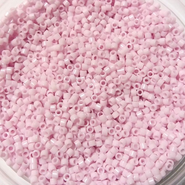 Delica 11/0 Opaque Pale Rose 5g