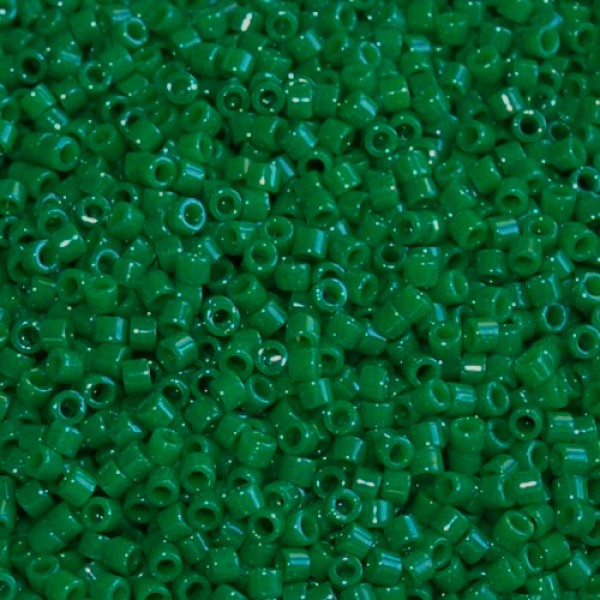 11/0 Dyed Opaque Kelly Green Delica 5g
