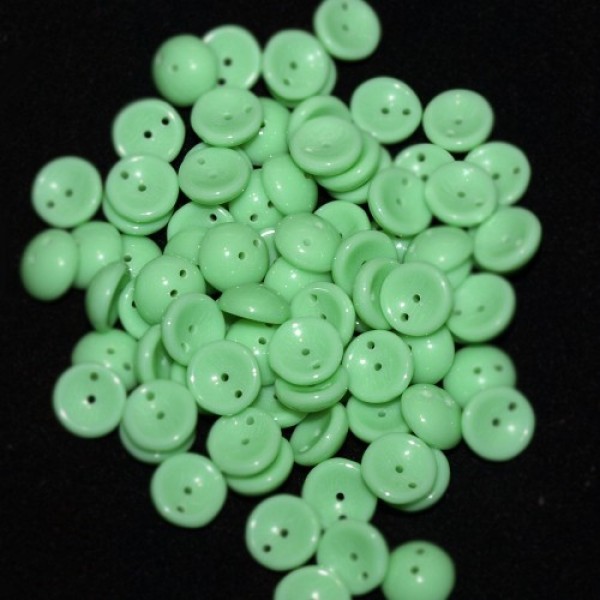 Opaque Jade Piggy beads 4x8mm (x1)