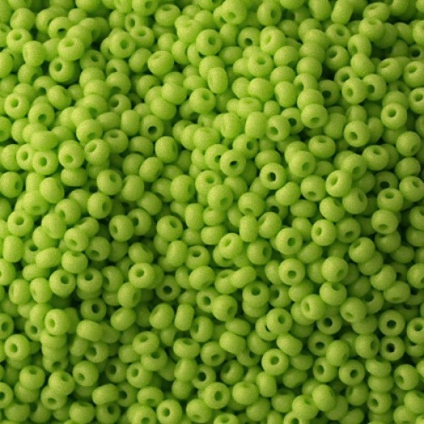 Preciosa 9/0 Opaque Lime Green 25g