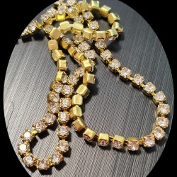 Swarovski 27004 Cupchain 1088 XIRIUS Chaton PP18 (2.4mm) Crystal - brass no plating (8cm)