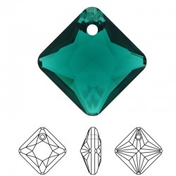 SWAROVSKI 6431 Princess Cut Pendant 16mm Emerald (205) (x1)