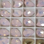 SWAROVSKI 4320 Pear Fancy Stone 14x10mm Rose Water Opal F (x1) 