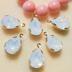 4320 14x10mm White Opal F Pear shape Fancy stone in setting w/loop, gold plt (x1)