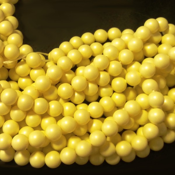 Crystal Pastel Yellow Pearl 4mm (001 945) (x10)