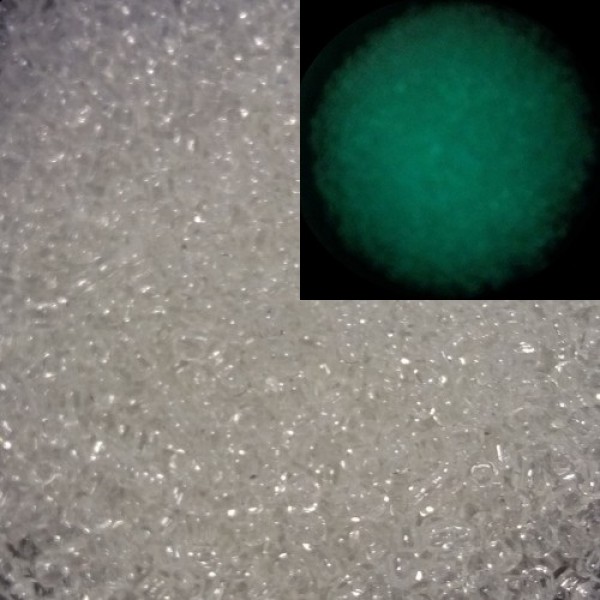 11/0 Toho Glow In The Dark - Crystal/Glow Green (10g)