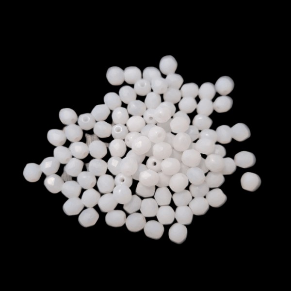 4mm Alabaster White matte (x100)